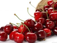 Cách làm trắng da an toàn với quả cherry