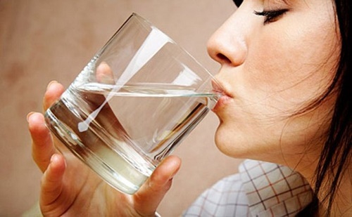 Những sai lầm khi uống nước 