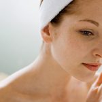 TOP 5 cách chăm sóc da mặt bị nám giúp da trắng sáng